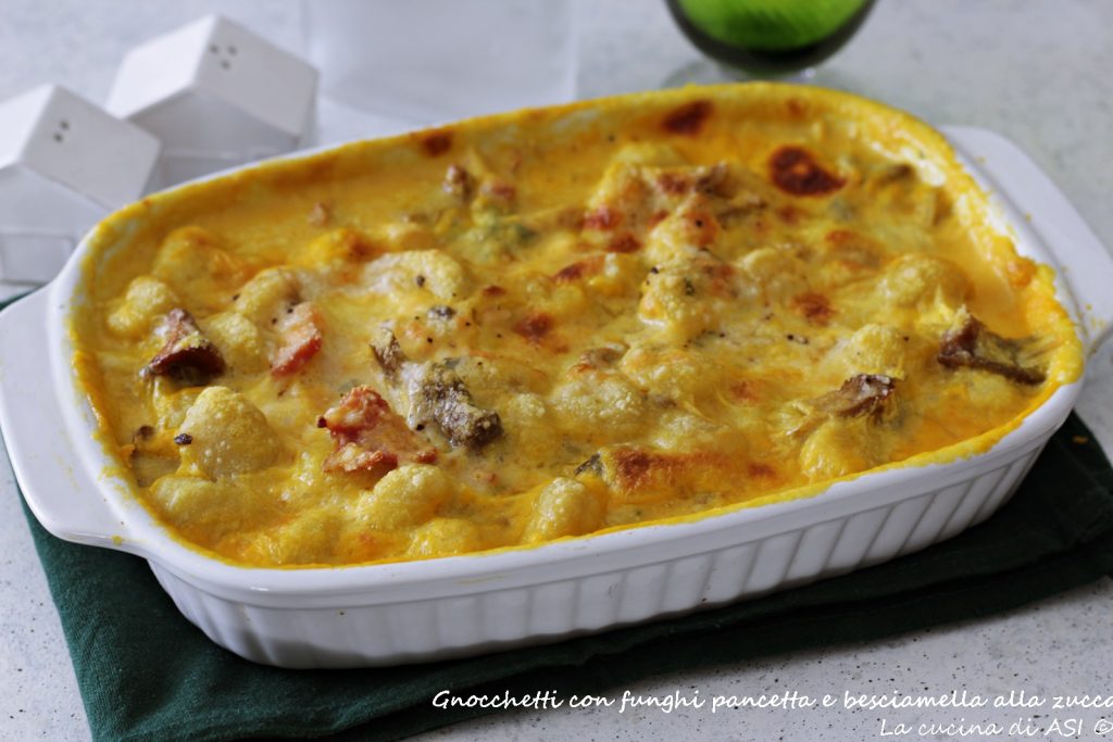 GNOCCHETTI-con-setas-panceta-y-bechamel-de-calabaza