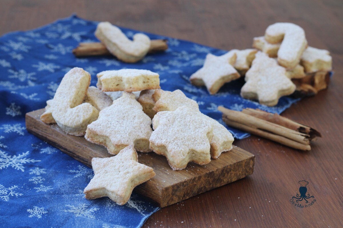 Galletas navideñas con masa quebrada de canela