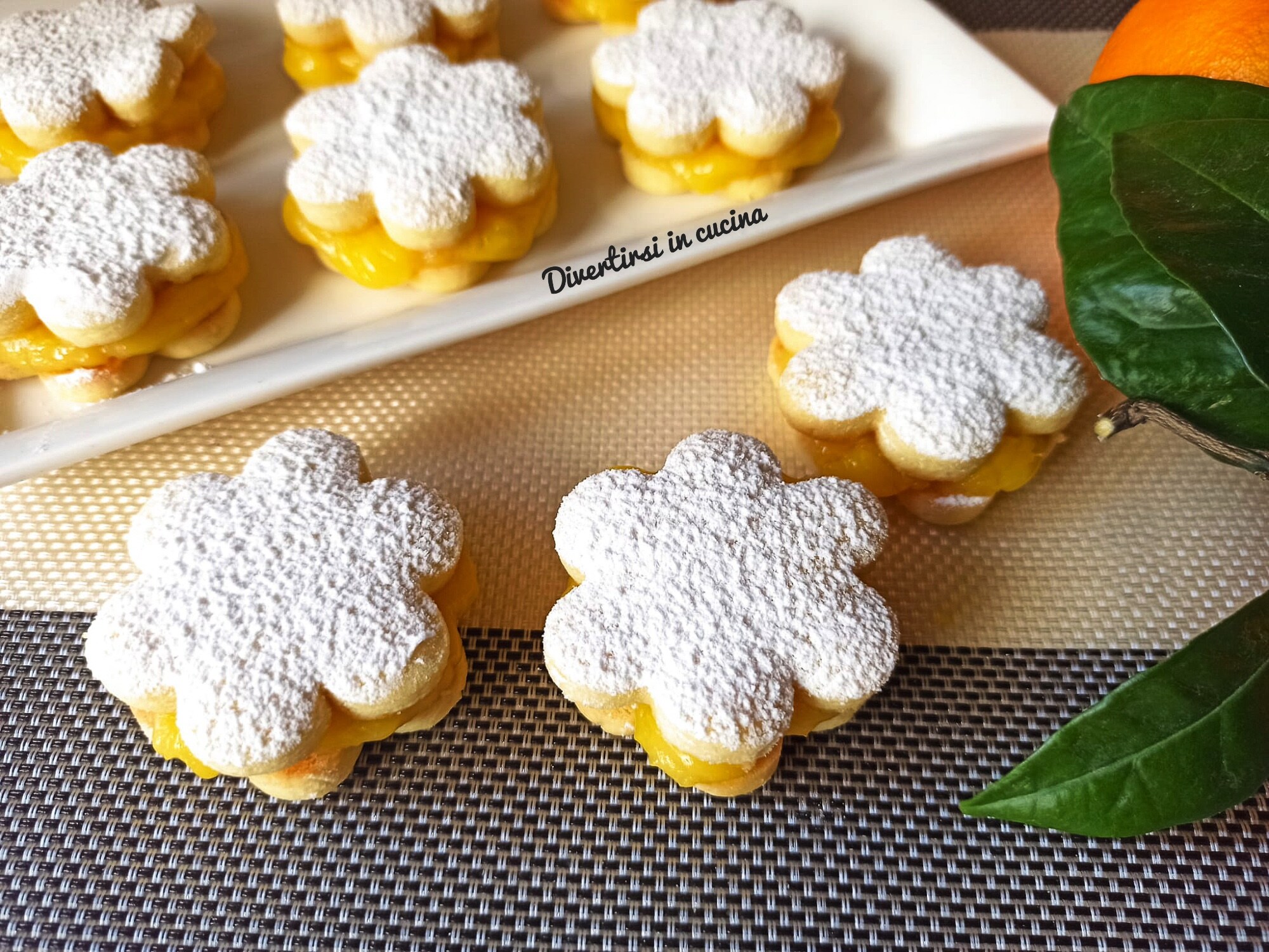 Galletitas con crema de naranja