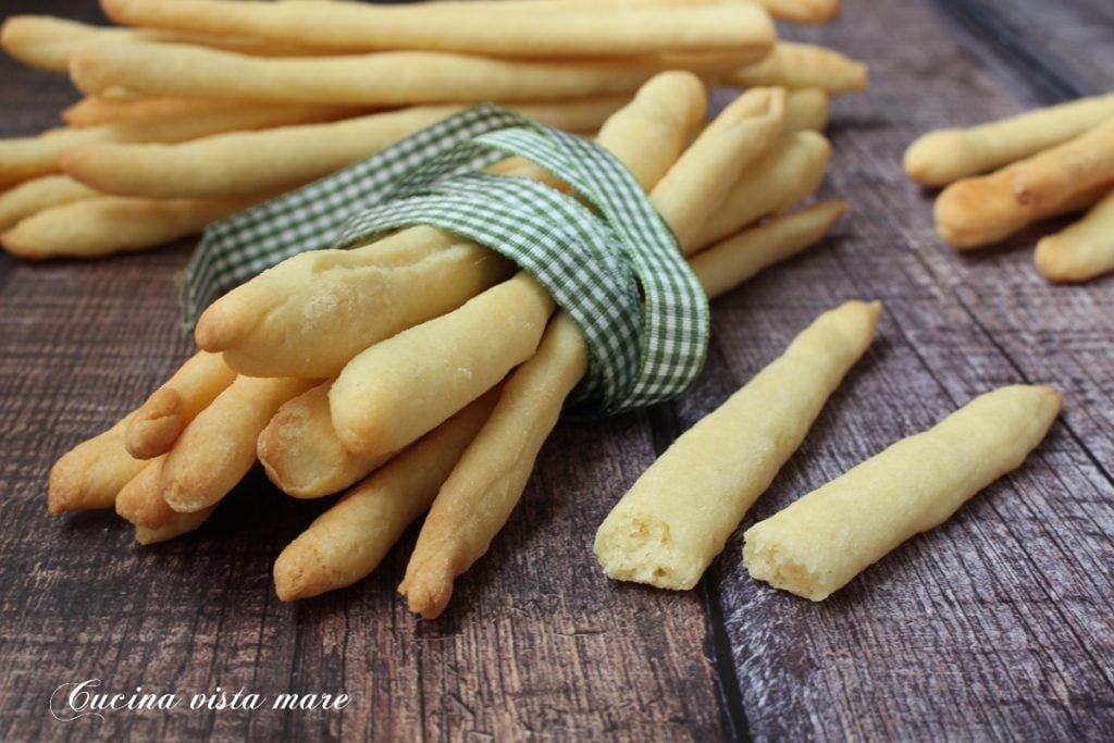 Grissini rústicos Cocina vista al mar