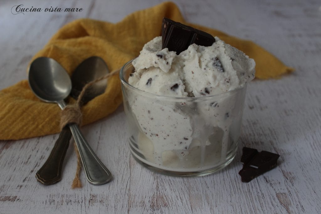 Helado stracciatella Cocina vista al mar