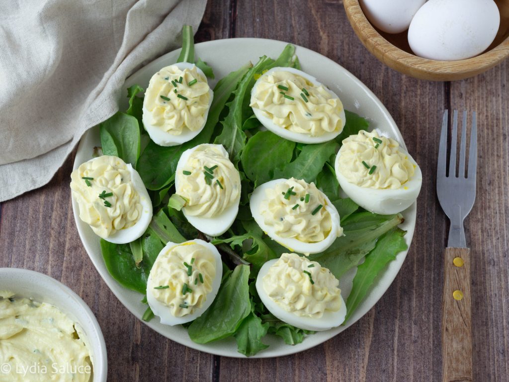 Huevos rellenos de ricotta