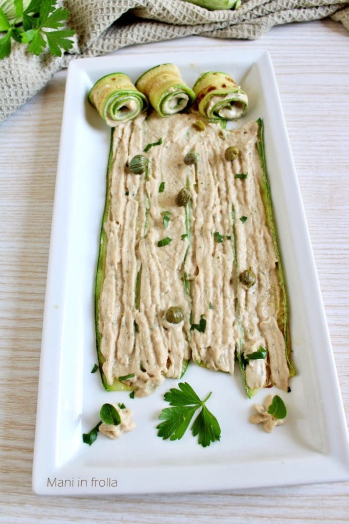 Calabacines con salsa de atún