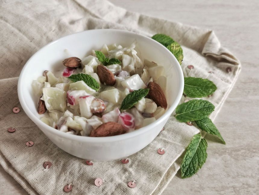 ENSALADA DE HINOJO CON ALMENDRAS Y MANZANA
