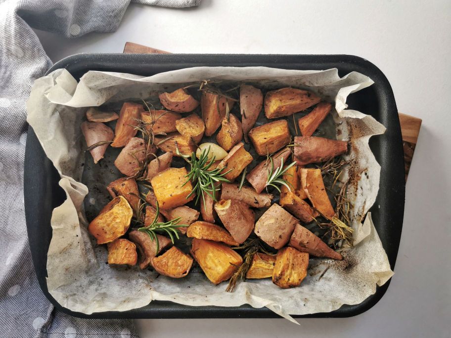 PATATAS ROJAS AL HORNO