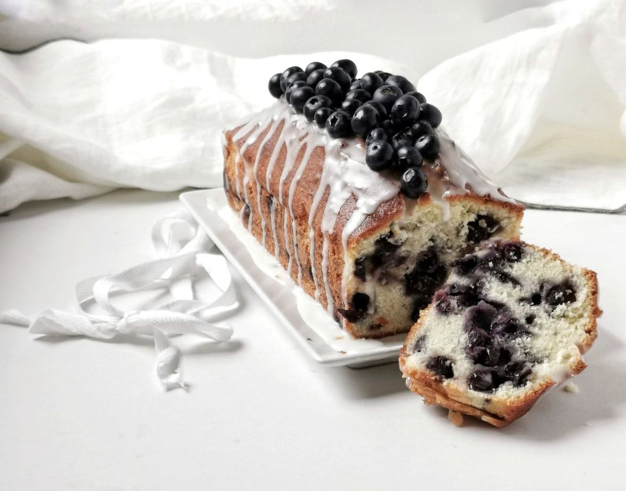 PLUMCAKE DE LIMÓN Y ARÁNDANOS