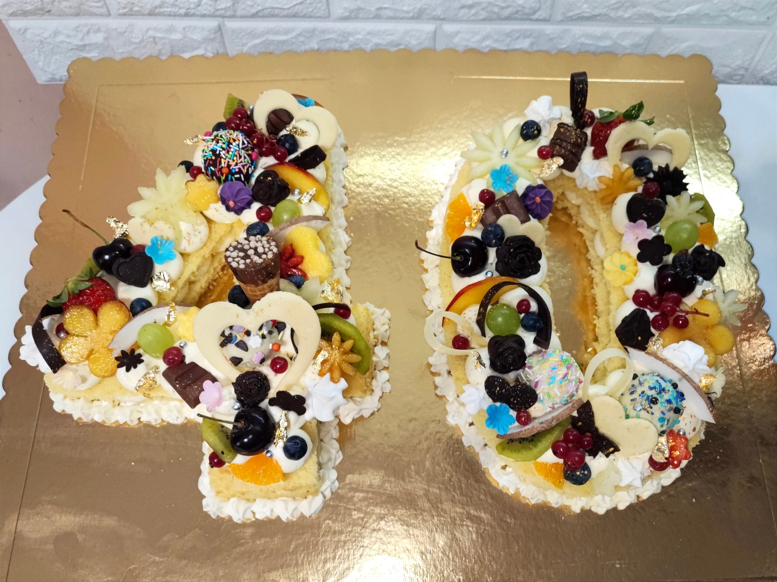 Tarta de cumpleaños de Bizcocho nr 40