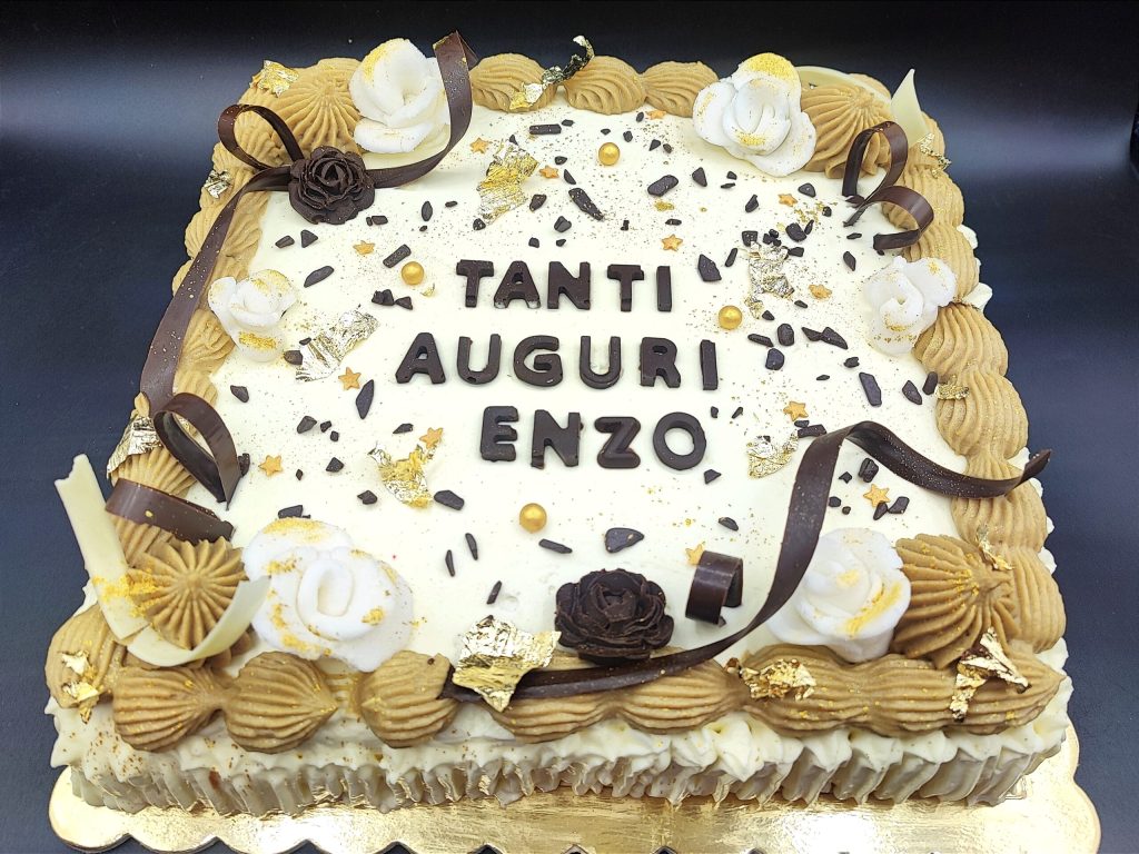 Tarta de cumpleaños rectangular