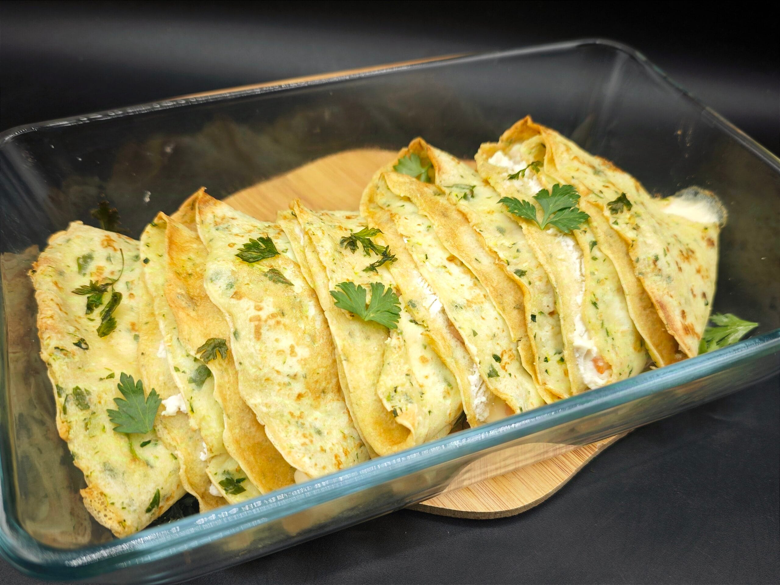 Crepes de calabacín con salmón y ricotta
