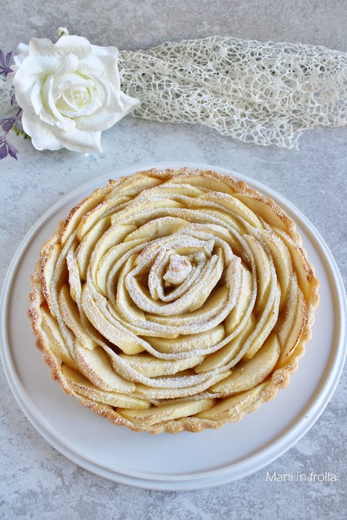 Tarta de Hojaldre con Manzanas