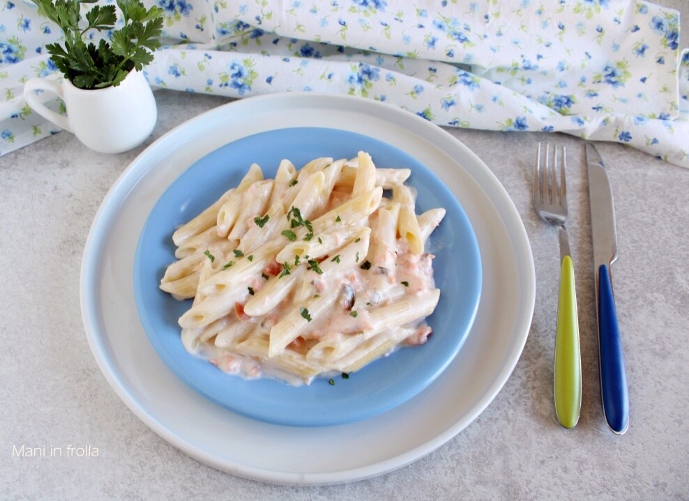 Penne Salmón y Stracchino
