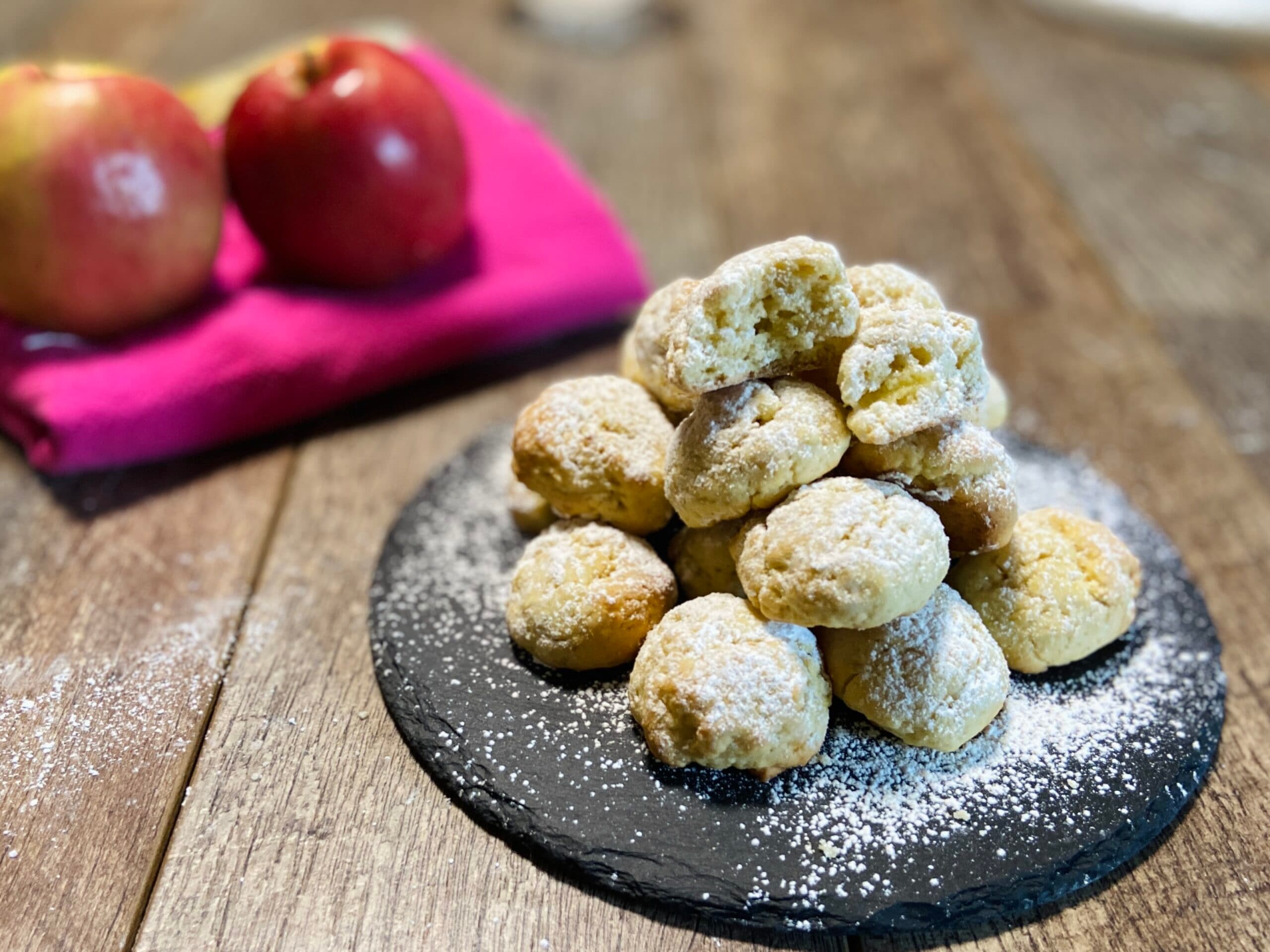 Galletas blandas con manzanas ralladas