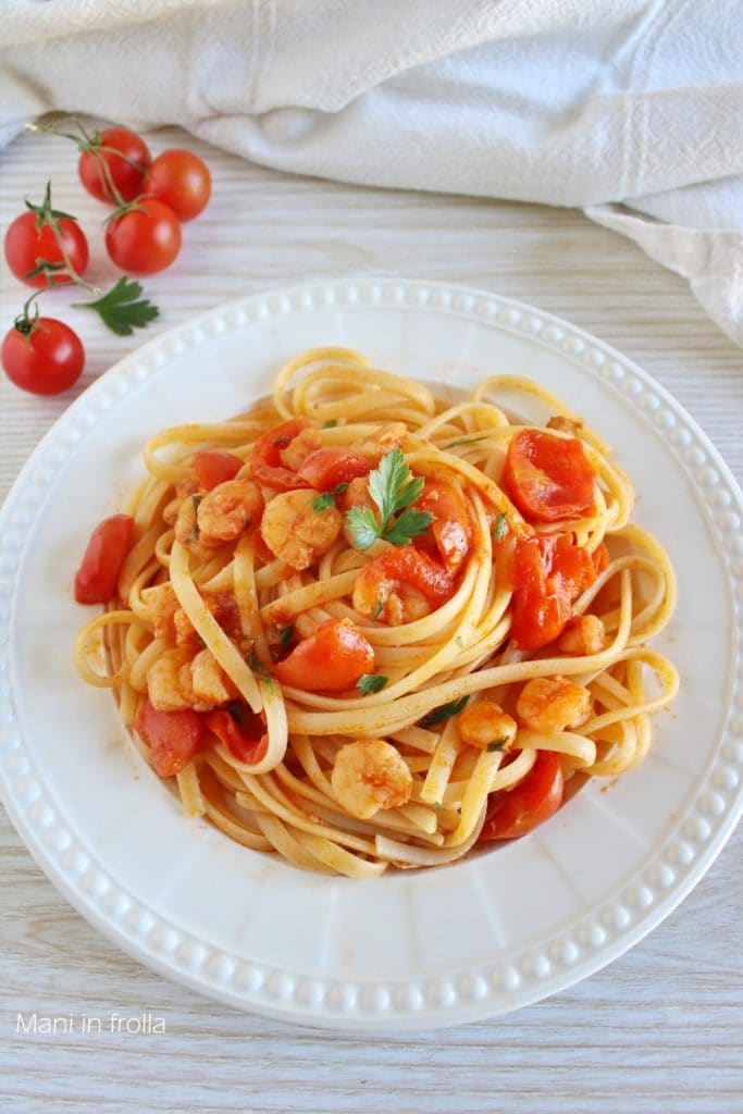 Pasta con Gambas y Tomatitos