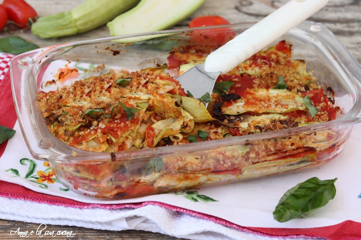 Parmigiana de calabacines con tomate