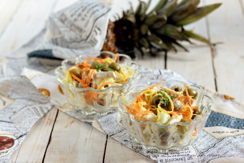 Ensalada de pollo con salsa de yogur