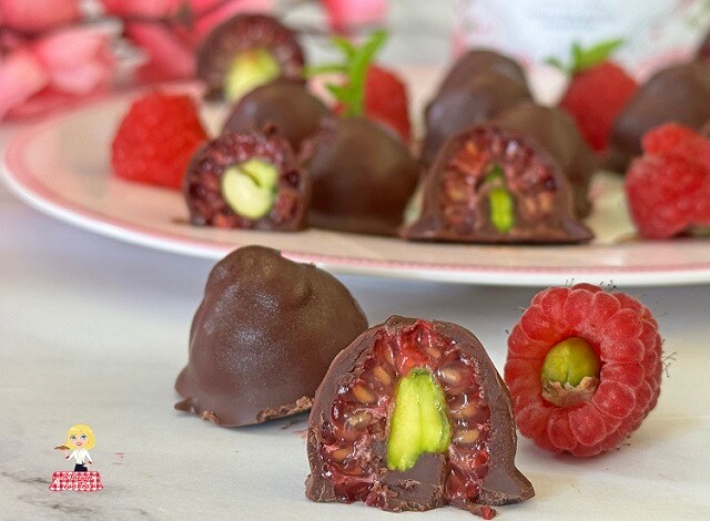 CHOCOLATE Y FRAMBUESAS CON PISTACHO el postre que se ha vuelto viral
