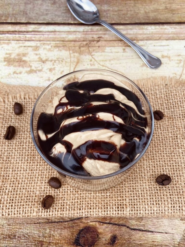 Crema de café con nata vegetal