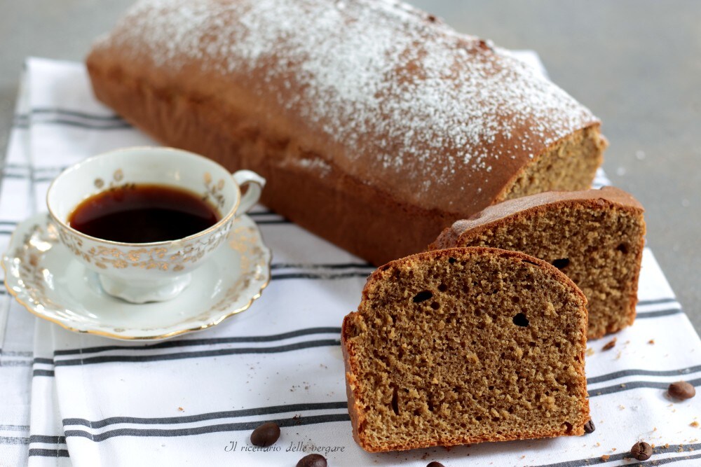 Plumcake al café