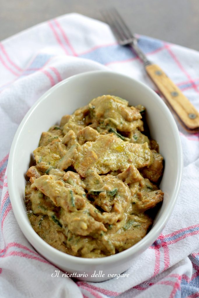 Cerdo al curry con calabacines