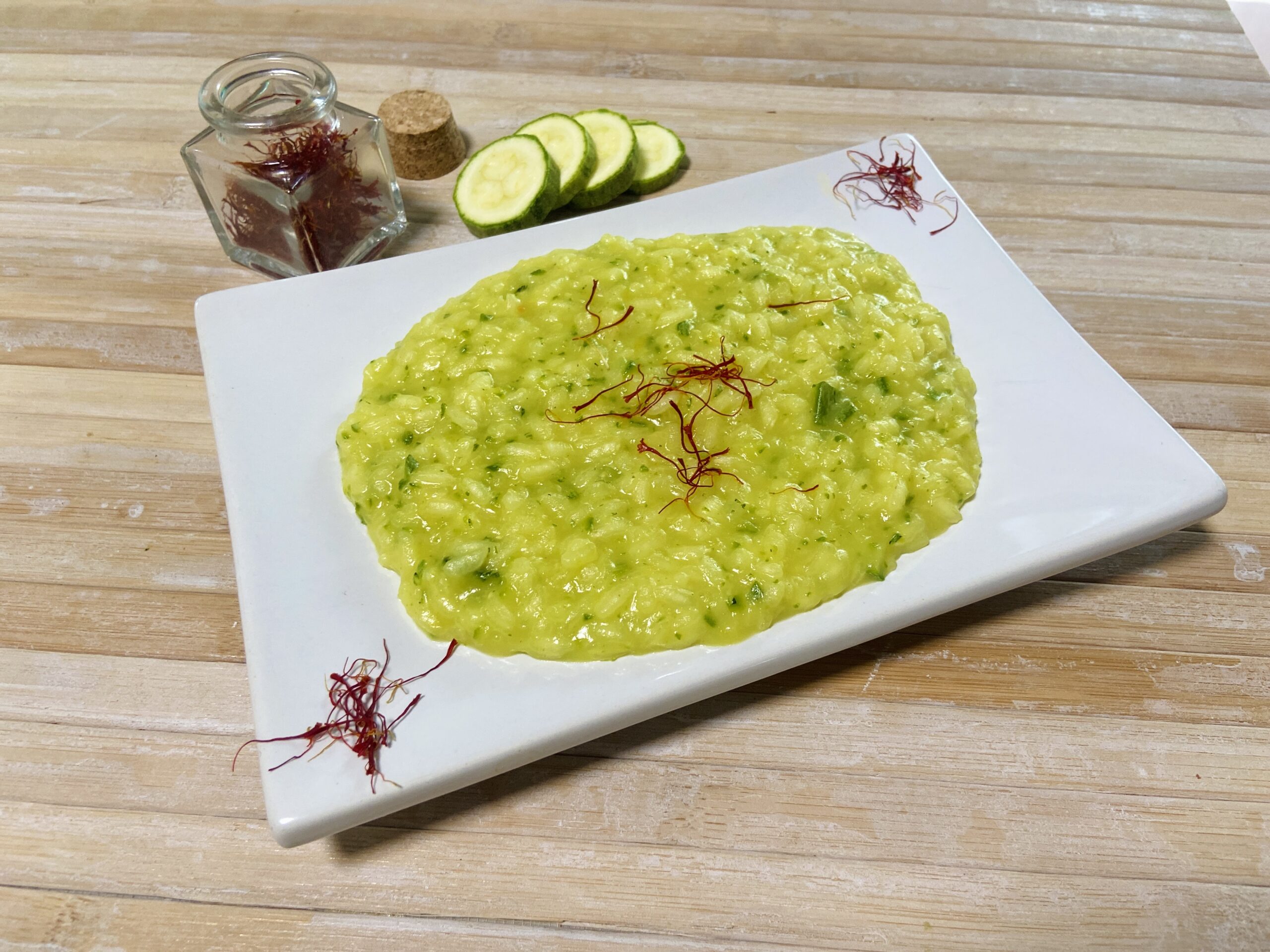 Risotto con calabacines y azafrán