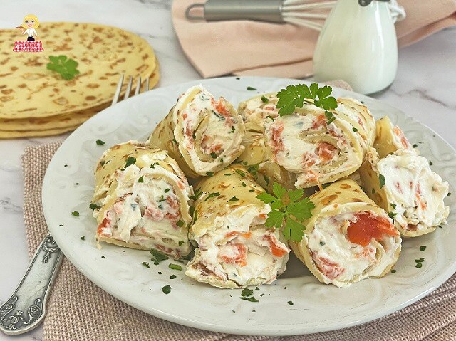ROLLO de Crepes con Salmón