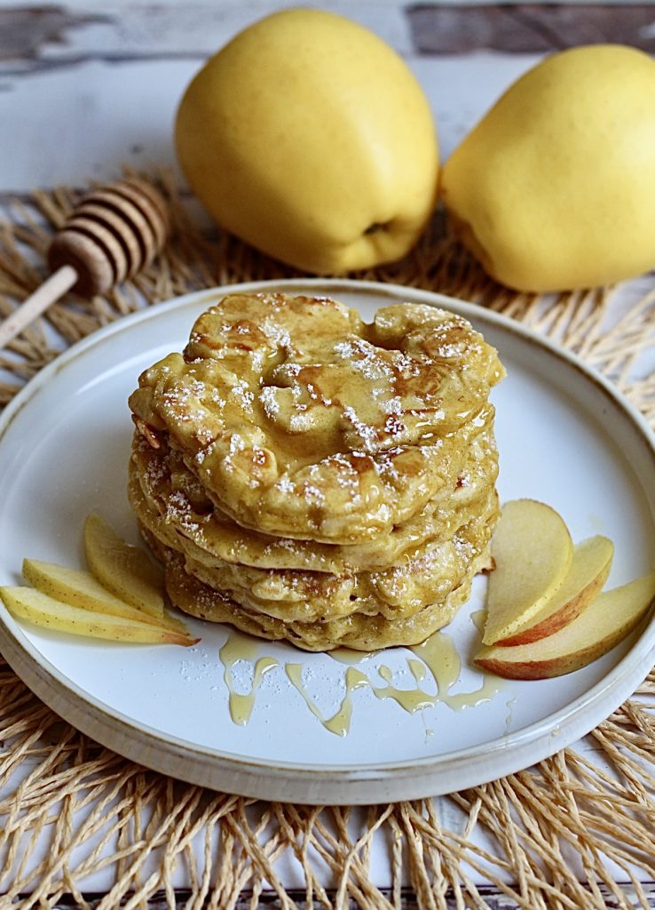 Tortitas de manzana, sin horno, listas en 5 minutos!
