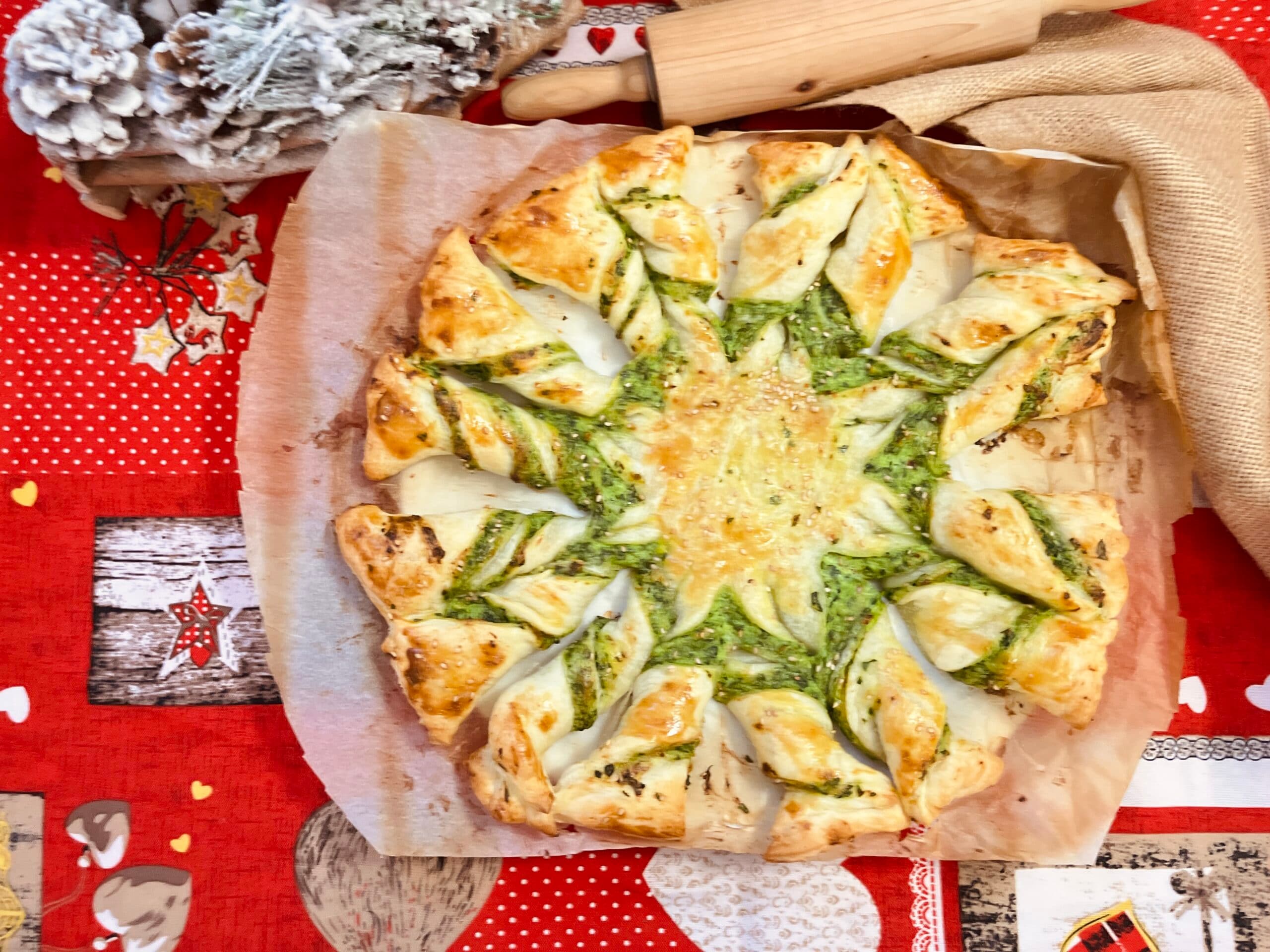 Copo de nieve de hojaldre ricotta y espinacas