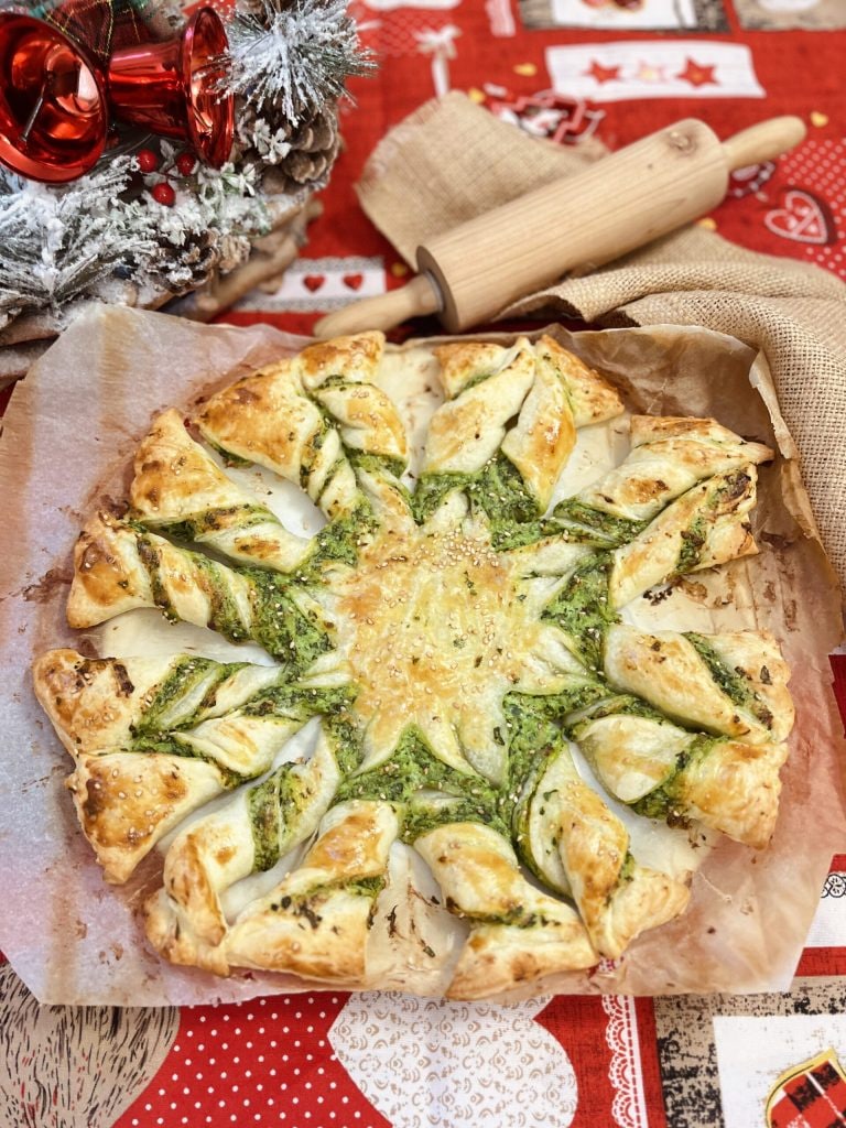 Copo de nieve de hojaldre ricotta y espinacas