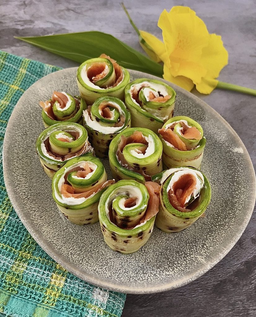 Rollitos frescos de calabacín