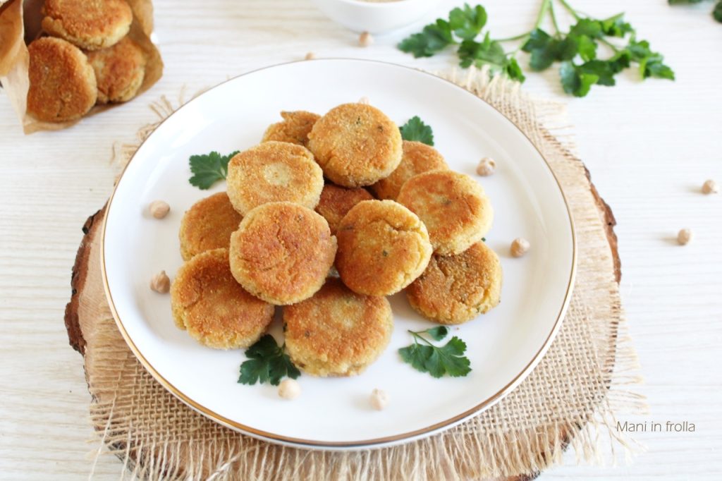 Albóndigas de atún, patatas y garbanzos