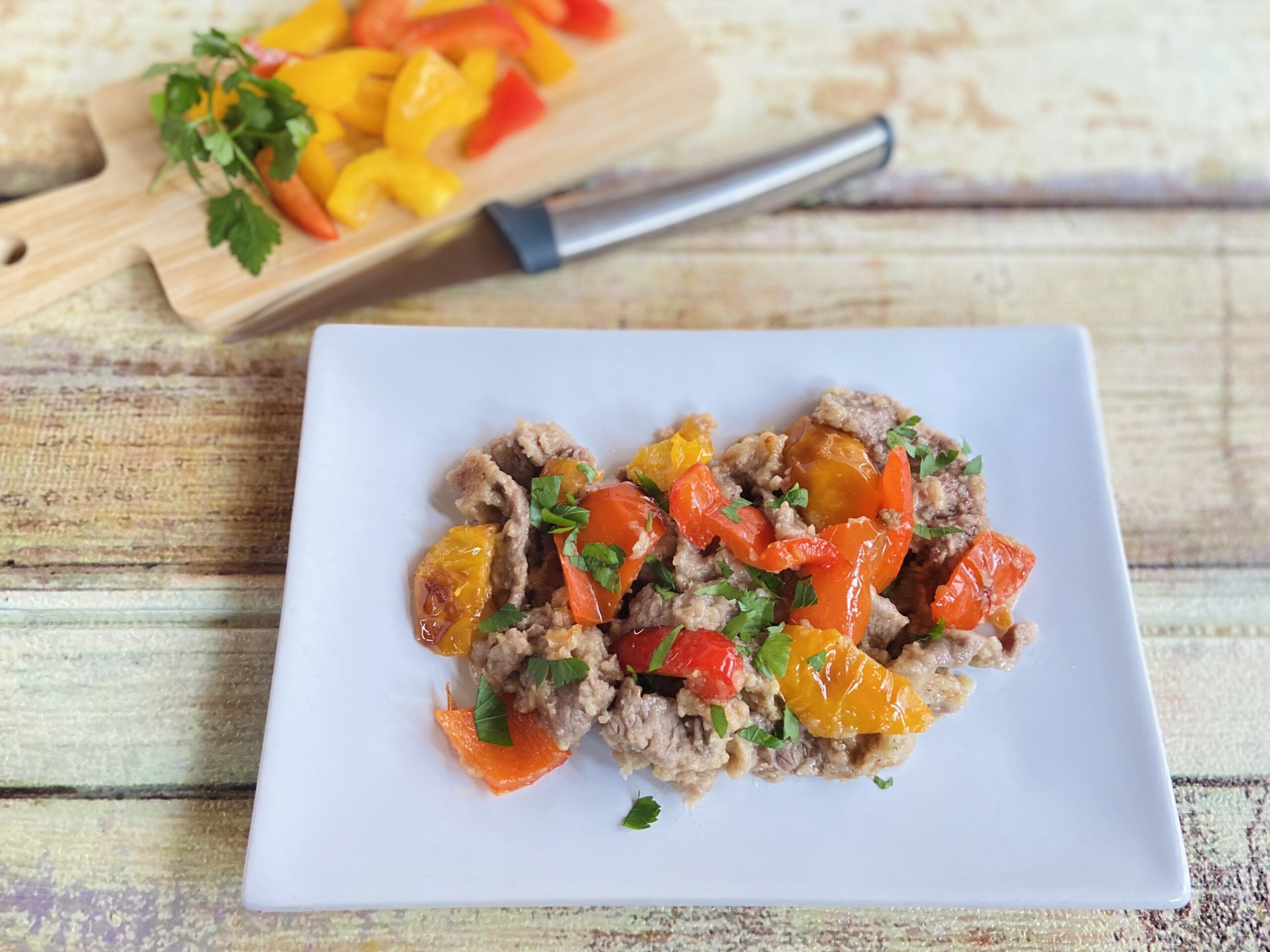 Tiras de ternera con pimientos