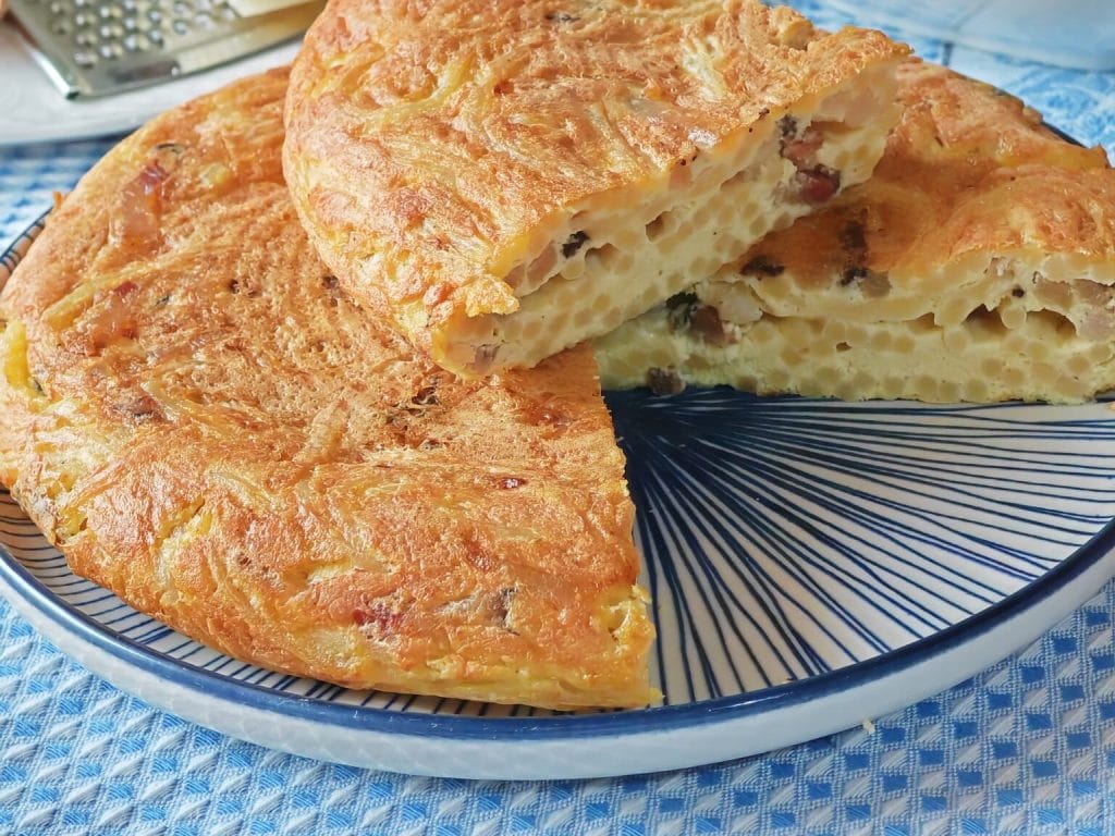 Tortilla de espaguetis a la carbonara