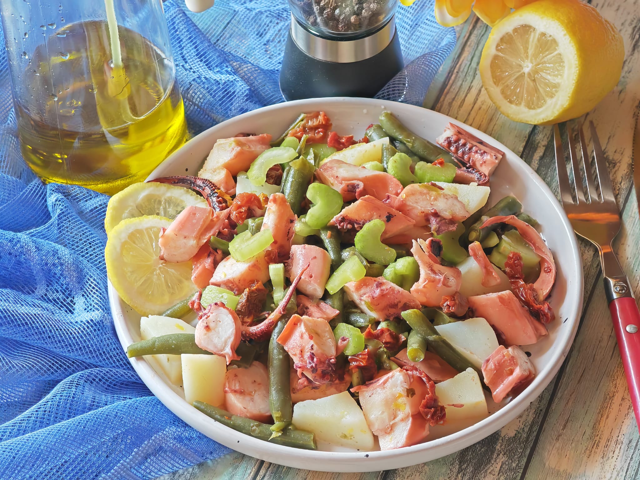 Ensalada fría con pulpo y judías verdes