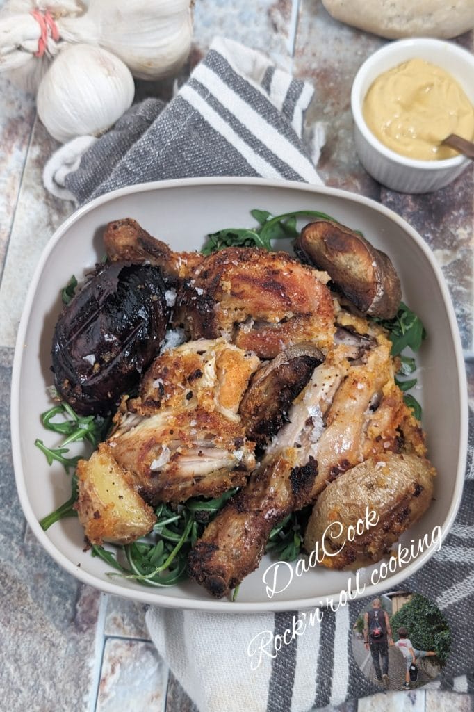 Pollo asado especiado con pimentón y curry: ¡Crujiente por fuera, tierno por dentro!