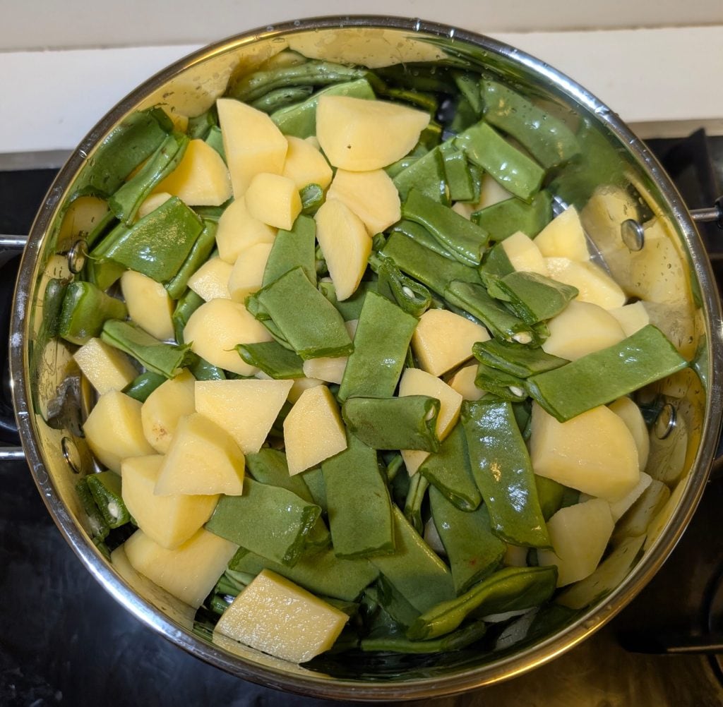 Judías verdes planas (piattoni): cómo cocinarlas Receta fácil con patatas!