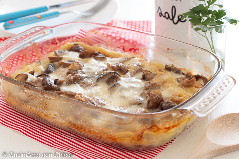 Lasaña con champiñones y bechamel
