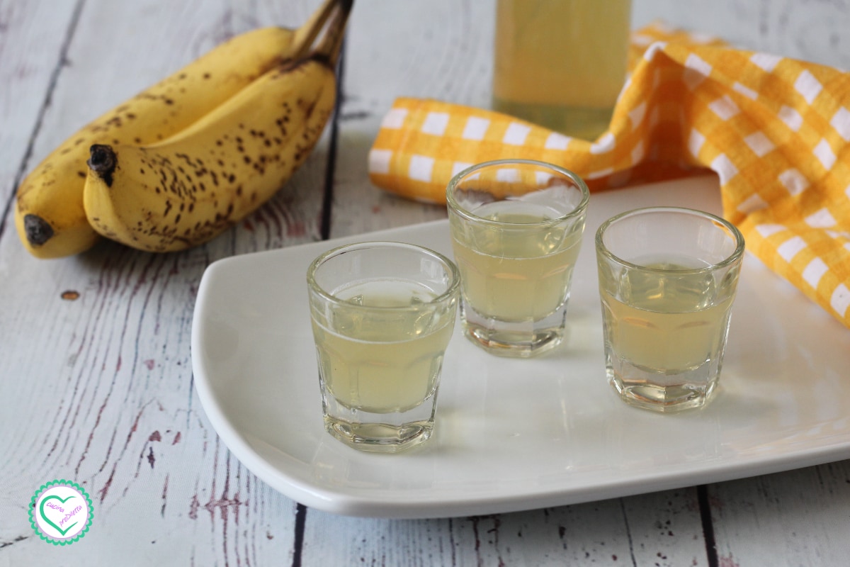 Licor de plátano (bananino)