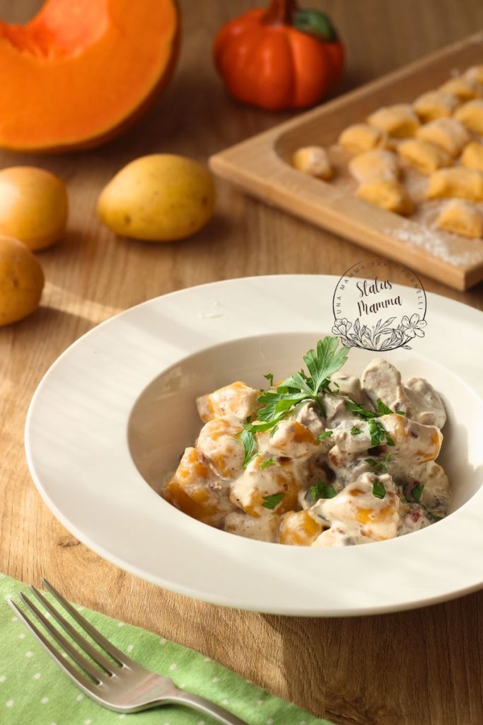 Ñoquis de Calabaza Caseros con Crema de Setas: Un Plato Otoñal para Probar de Inmediato