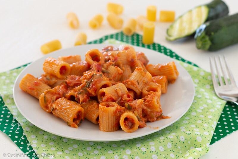 PASTA CON RAGÚ DE CALABACÍN lista en 10 minutos