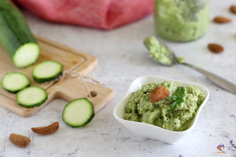 Pesto de calabacines crudos