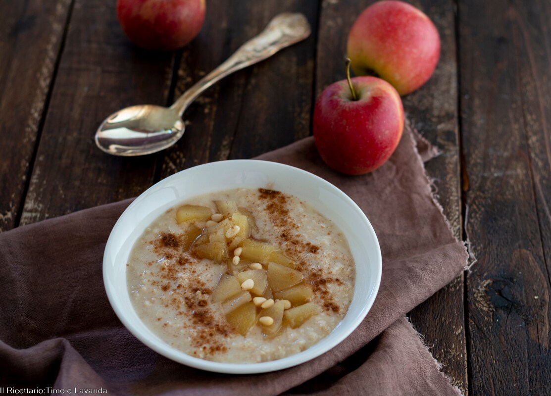 Porridge proteico de manzana