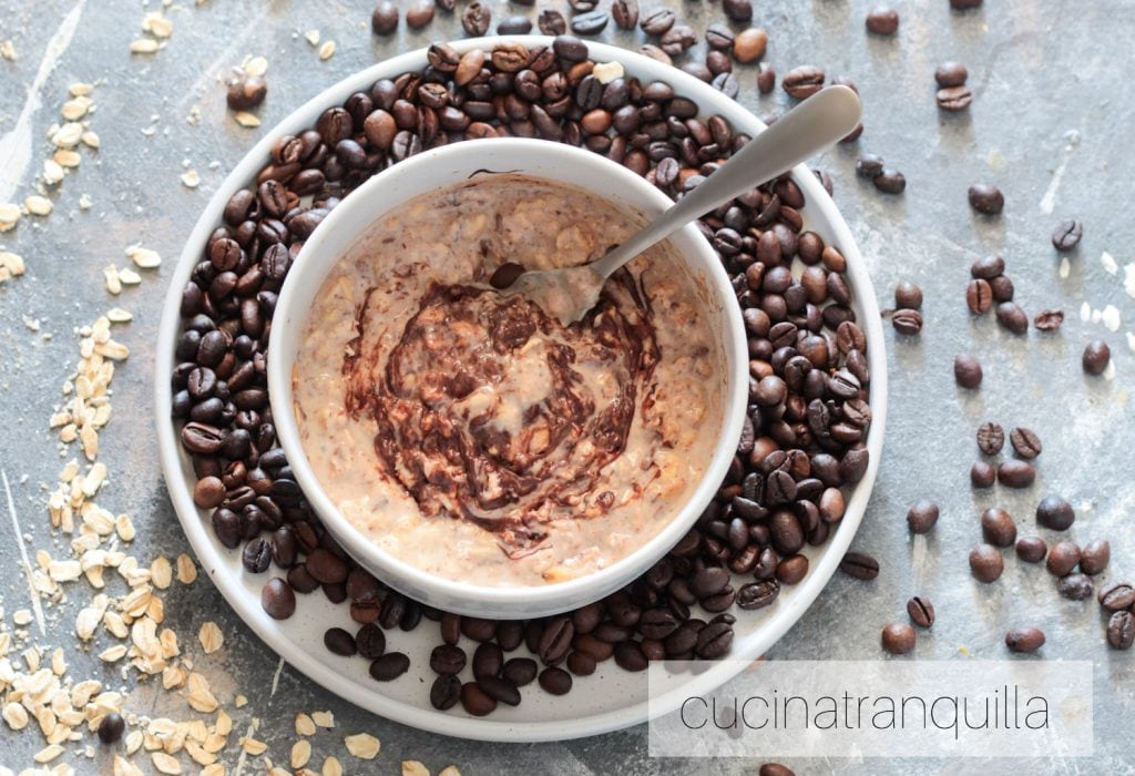 Porridge overnight con yogur de café fresco y buenísimo