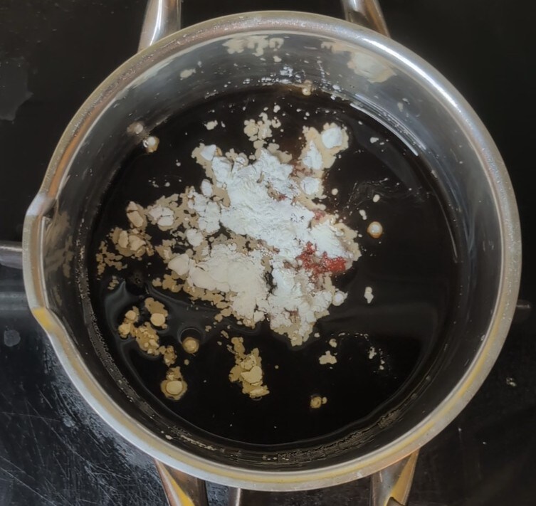 Salsa agridulce "oscura": misterio y sabor en una única salsa