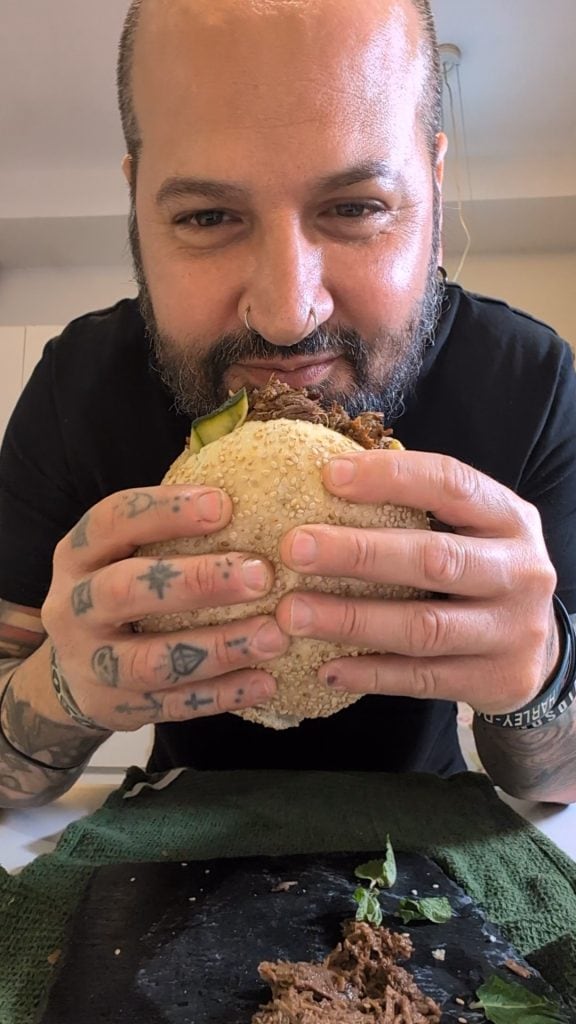 Cordero Desmenuzado Perfecto: ¡Se Deshace en la Boca!