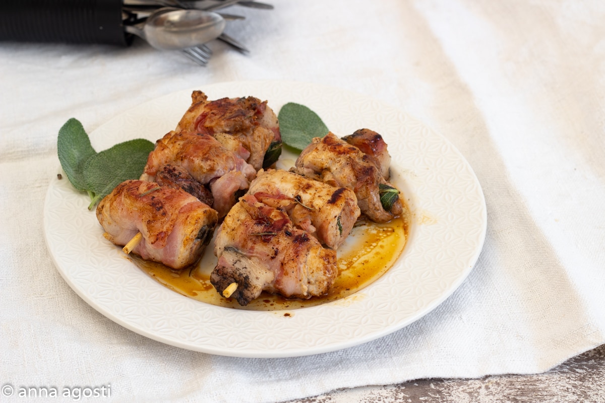 Pajaritos Escapados típica Lombarda