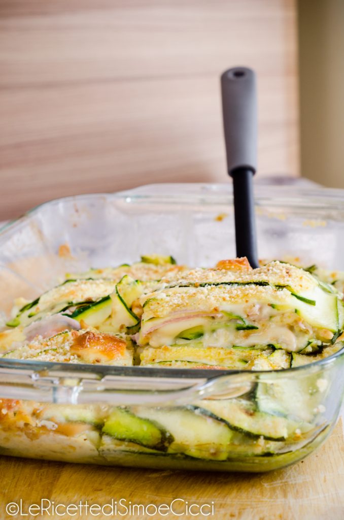 Parmigiana de calabacín blanca