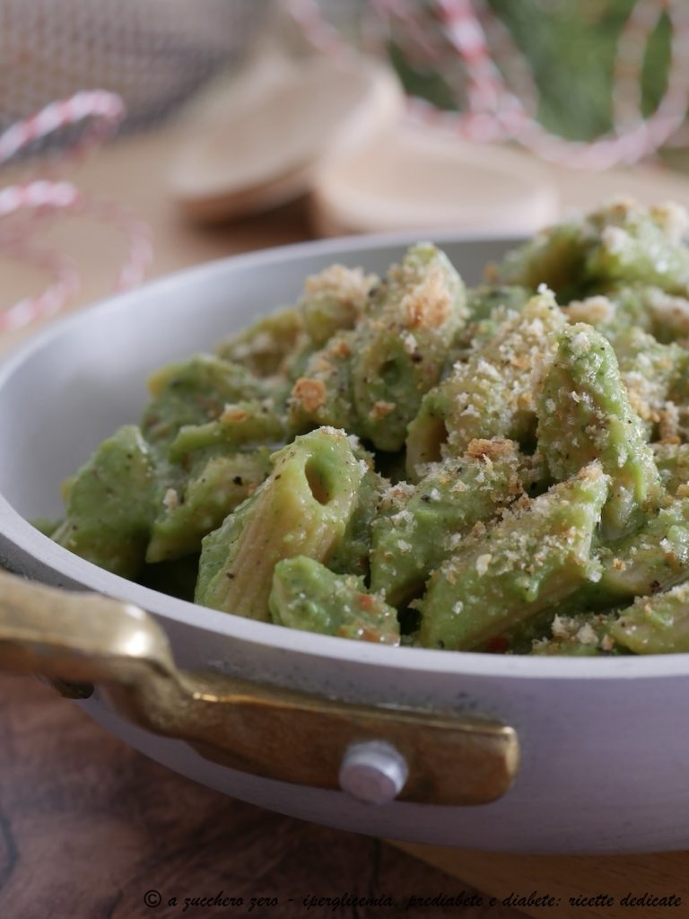 Pasta con crema de brócoli ligera y aterciopelada