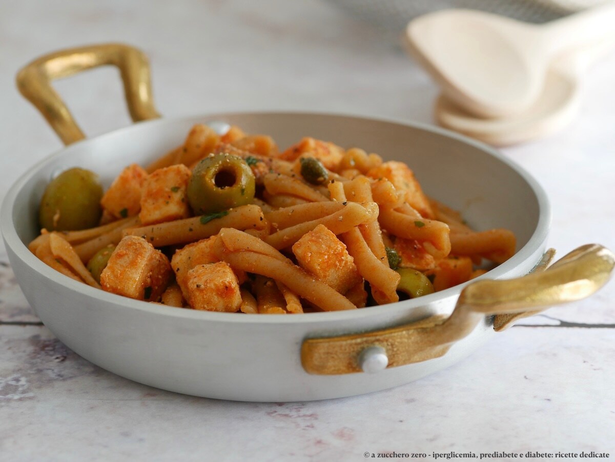 Pasta con pez espada a la siciliana