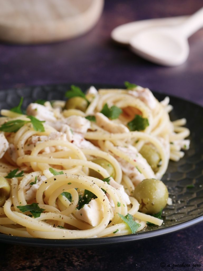 Pasta con pez espada al limón