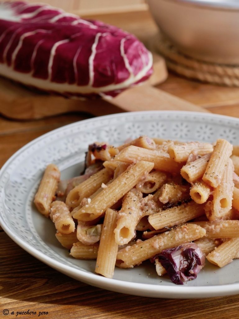 Pasta integral con achicoria light